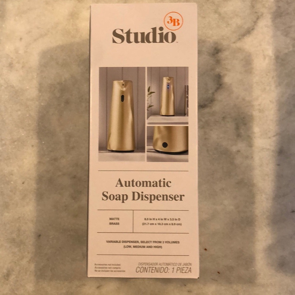Studio 3B Automatic Soap Dispenser